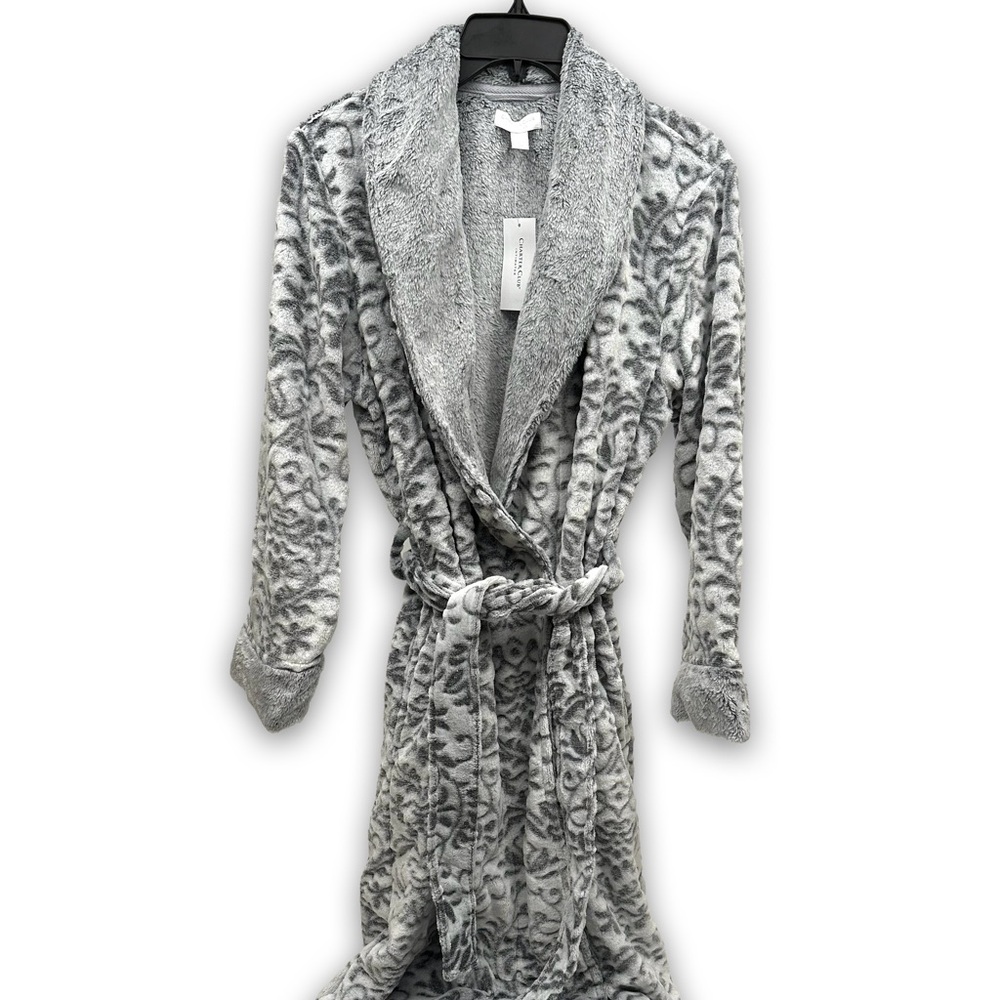 Charter Club women’s bathrobe. Never worn.